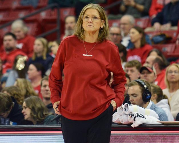 Wisconsin coach Robin Pingeton
