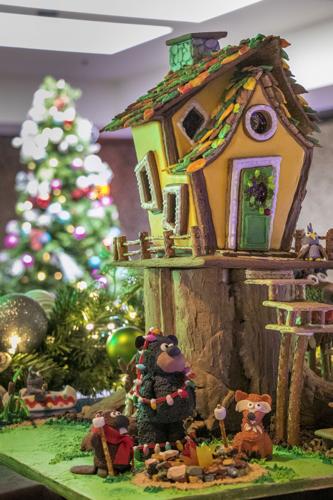 Gingerbread House Walk at Grand Geneva