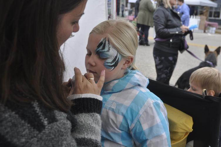 Face painting Oktoberfest Liddy Lynch age 8