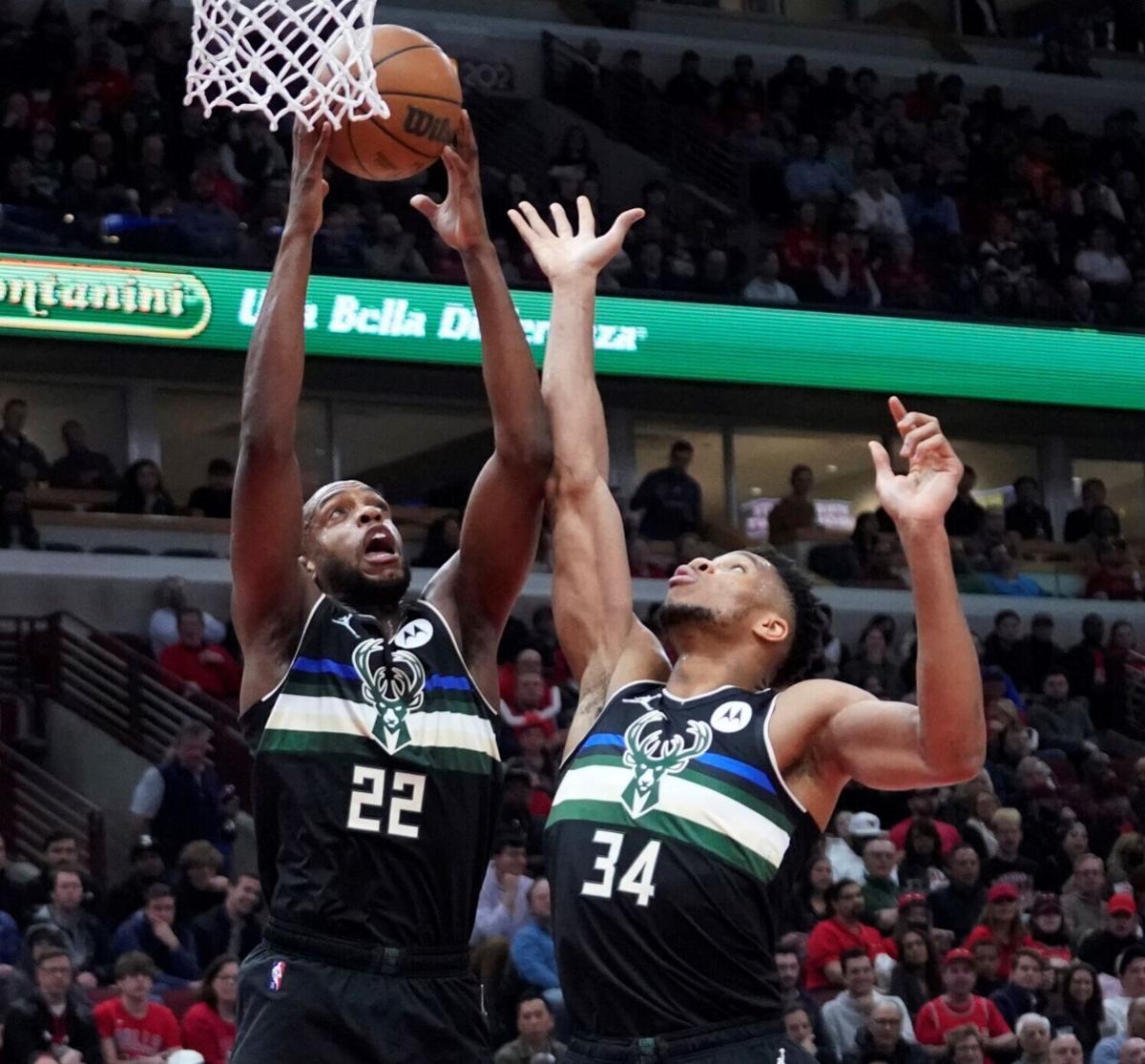 bucks rebound photo 4-5