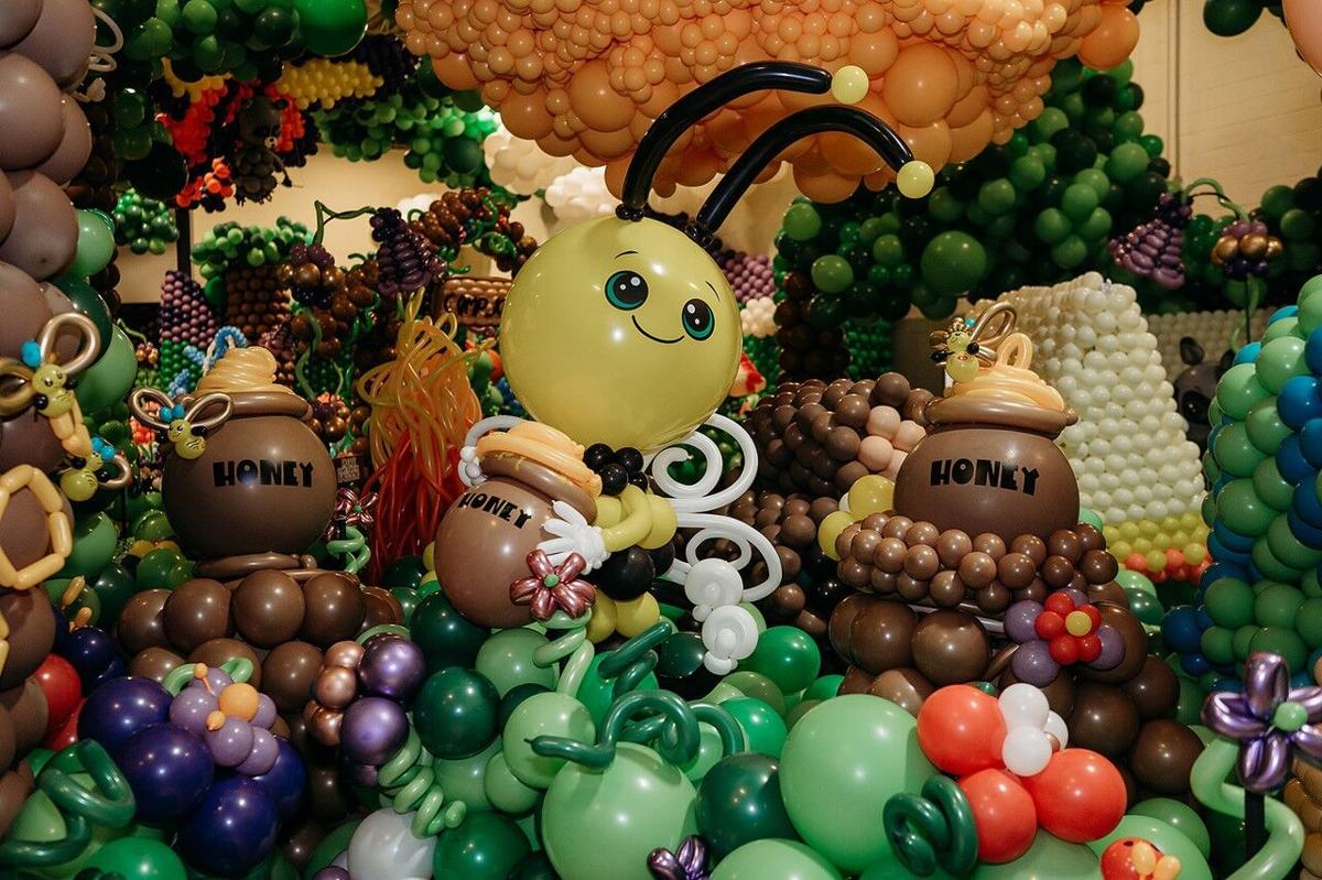 Buggin Out: Balloon Adventure