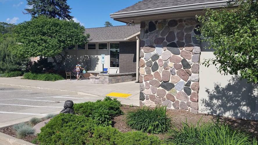 Barrett Memorial Library