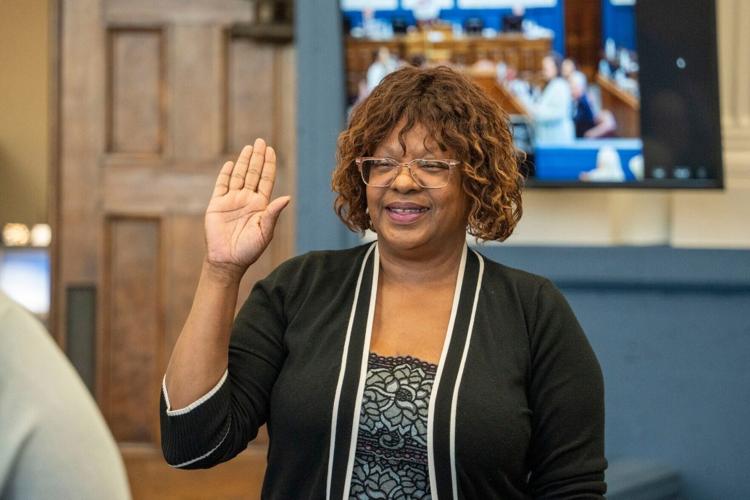 District 14 Alder Marlo Harmon takes oath of office for new term
