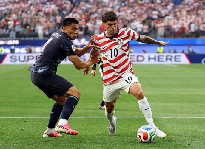 SOCCER-WORLDCUP-USA-PRY/