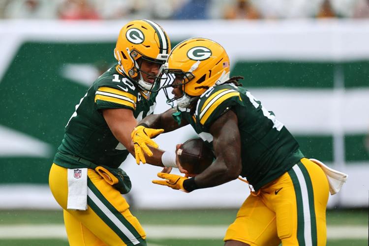 FOOTBALL-NFL-NYJ-GB/