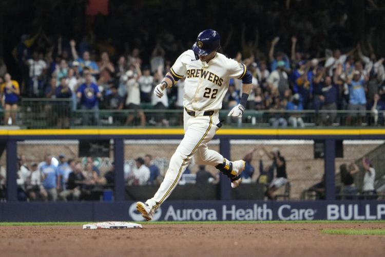BASEBALL-MLB-MIL-SEA/
