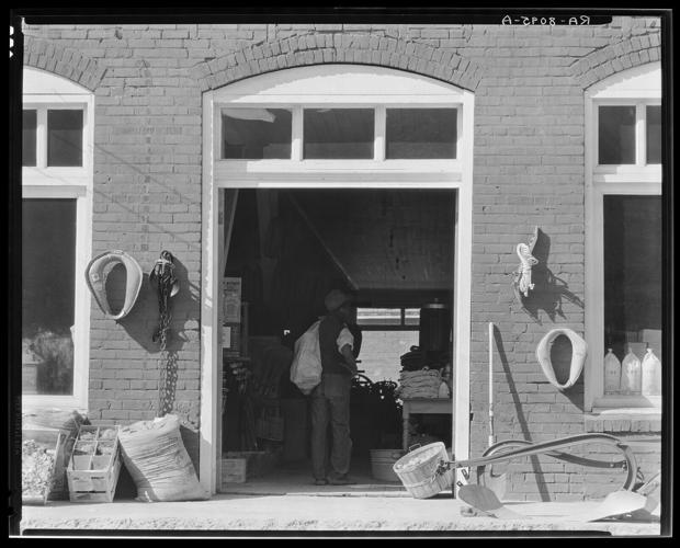 General store -- Mississippi, 1936