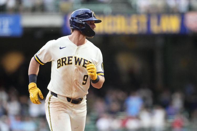 BASEBALL-MLB-MIL-STL/