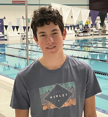 Alex Kulstad, Waunakee