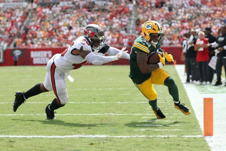 FOOTBALL-NFL-TB-GB/
