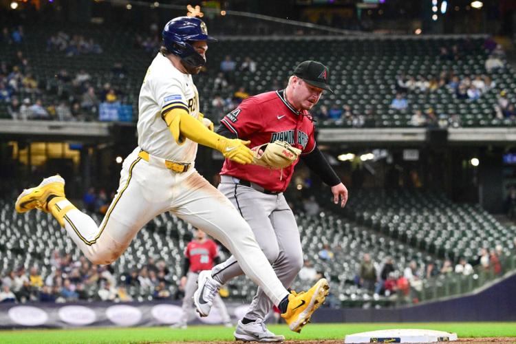 BASEBALL-MLB-MIL-ARI/