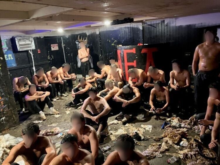 Hazing Blurred Image 2.jpg (copy) (copy)