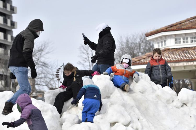 WINTERFEST IN LAKE GENEVA
