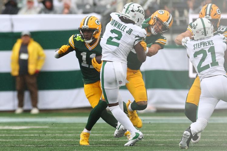 FOOTBALL-NFL-NYJ-GB/