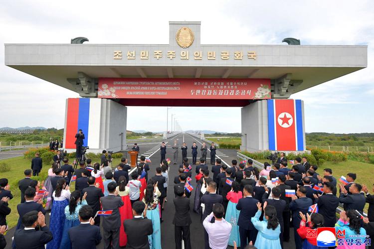 North Korea and Russia open their first road bridge