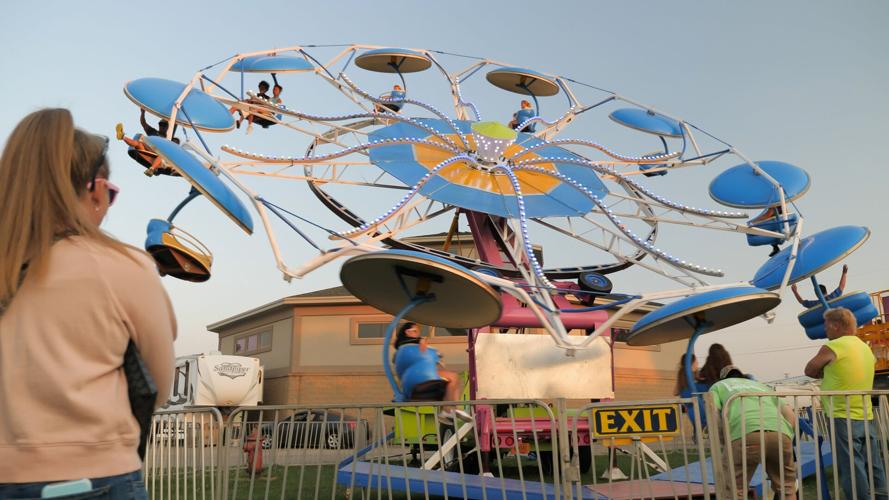 Ribfest carnival