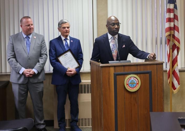 City recognizes outgoing leaders