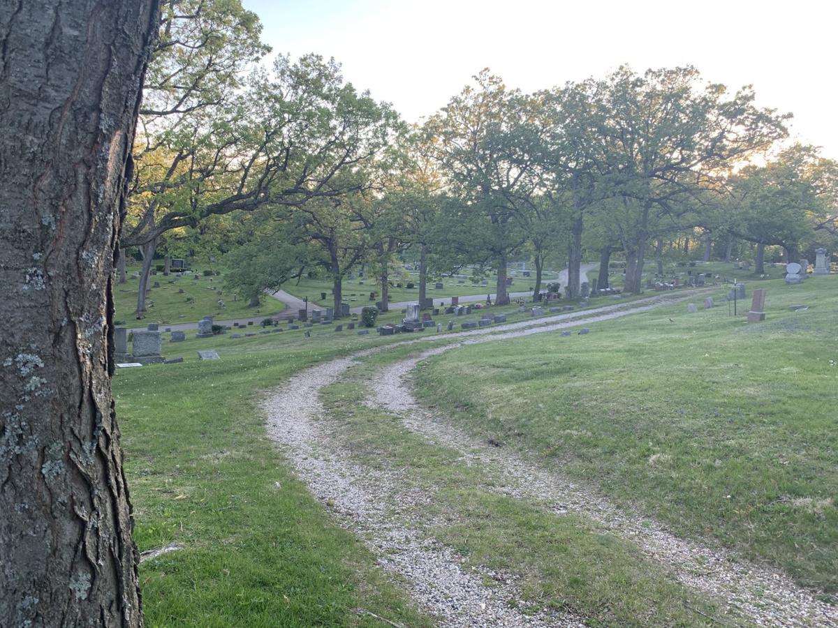 Oak Hill Cemetery