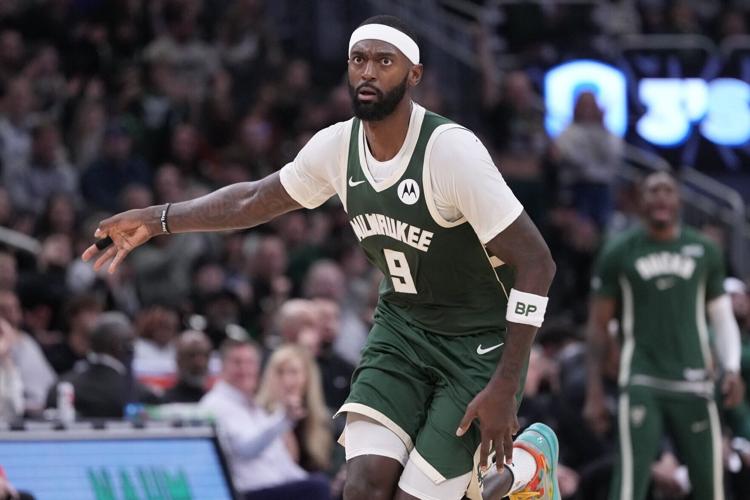 Pistons Bucks Basketball