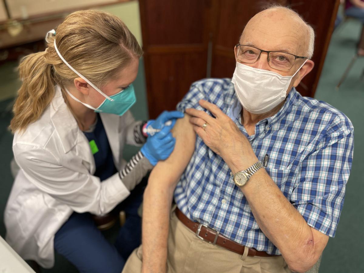 Lauran Asplund, COVID-19 vaccine