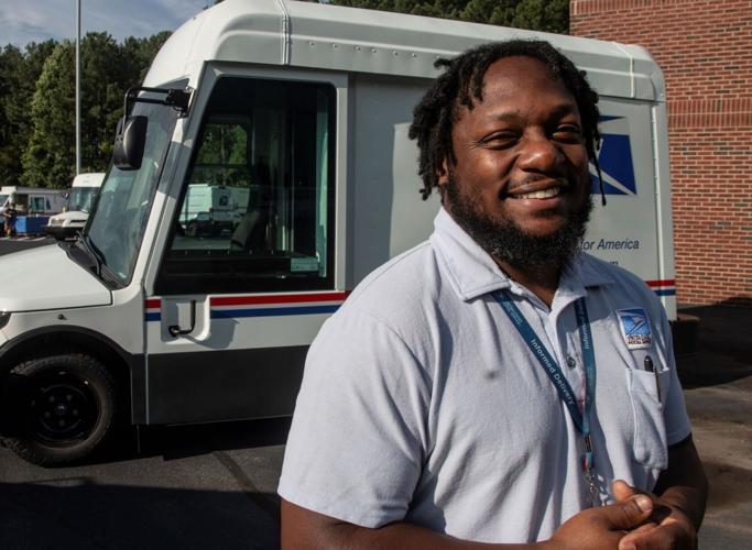 New electric USPS vehicles get rave reviews from carriers