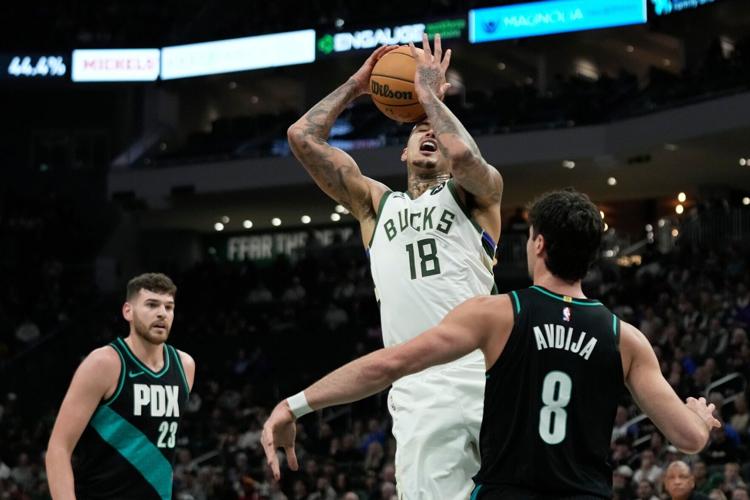 Trail Blazers Bucks Basketball