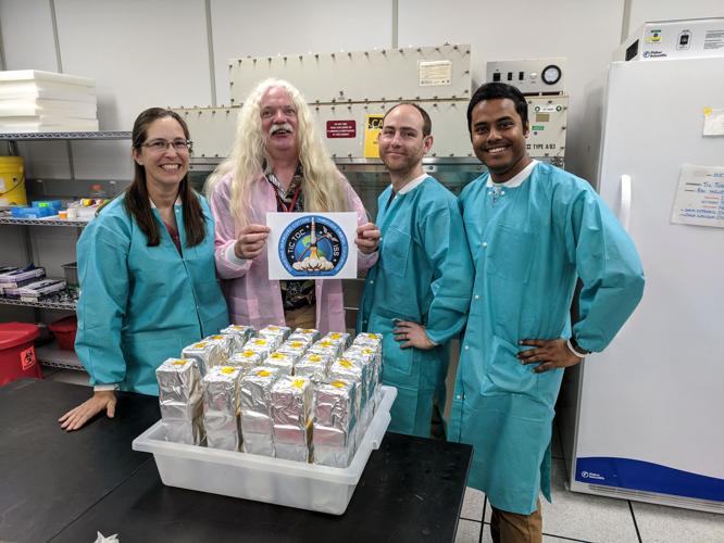 Gilroy lab team
