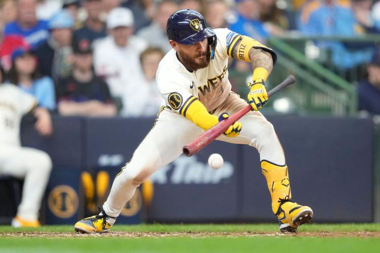 Blue Jays Brewers Baseball