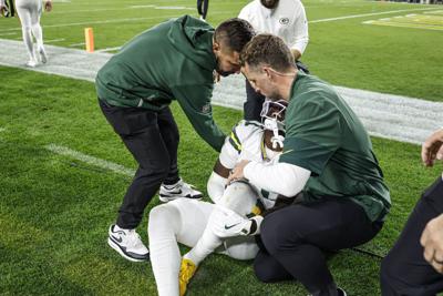 Commanders Packers Football