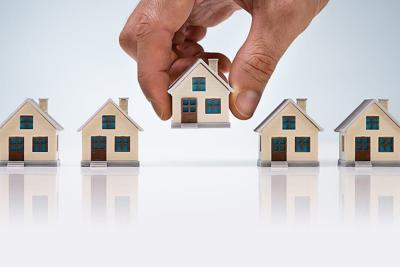 The rise of the five-house landlord: Wall Street blinked, small investors kept buying