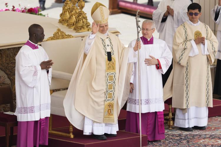 APTOPIX Vatican Pope