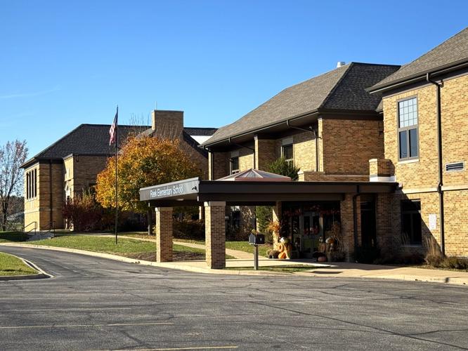 Grades PreK-8 Reek Elementary School, W4094 S. Lakeshore Dr., Town of Linn.