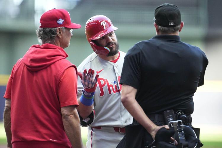 BASEBALL-MLB-MIL-PHI/