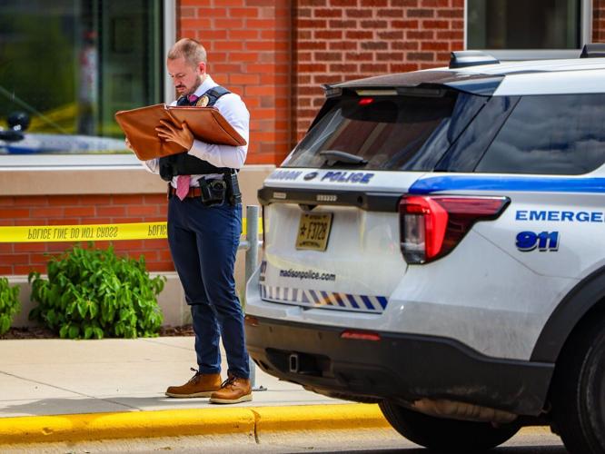 072226-officershooting-0003.JPG