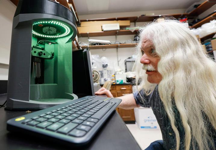 Simon Gilroy, UW-Madison's space gardener