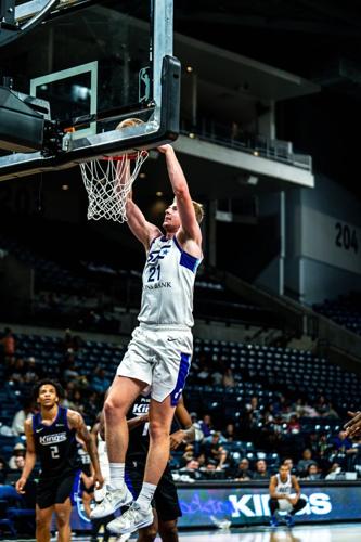 Steven Crowl dunk Salt Lake City Stars