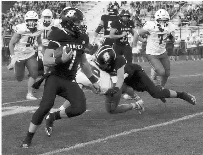 BADGERS FACE OFF WITH MUKWONAGO