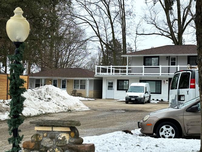 Former Bayside Motel, 47 W. Geneva St. (State Hwy. 67), Williams Bay