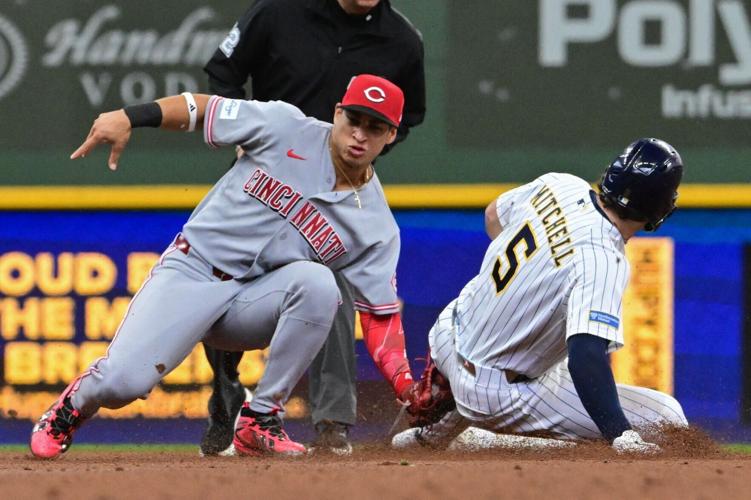 BASEBALL-MLB-MIL-CIN/