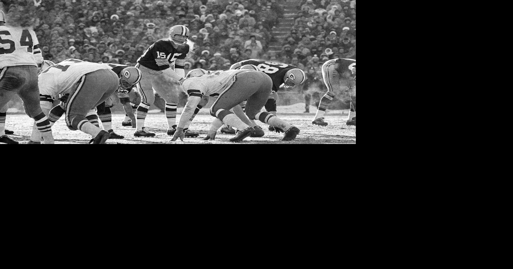 Bart Starr, Green Bay Packers QB who faced Cowboys in legendary