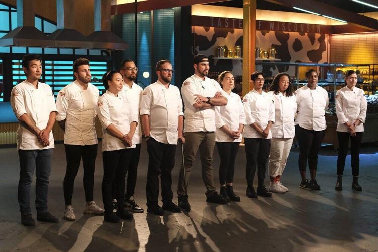 The contestants on the "Chaos Cuisine" episode