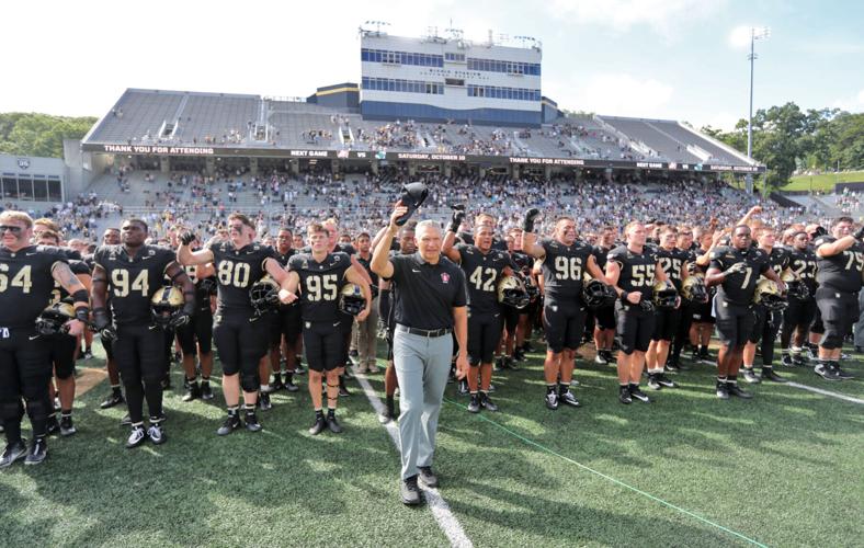 FOOTBALL-NCAA/