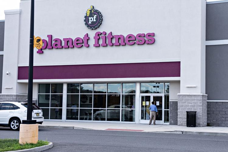 082720_nws_gyms
