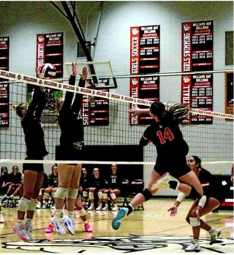 Deerfield downs Williams Bay in straight sets