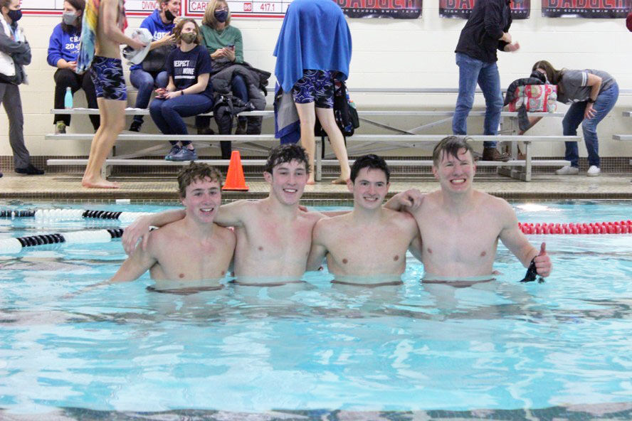 Badger swim sets new record in win