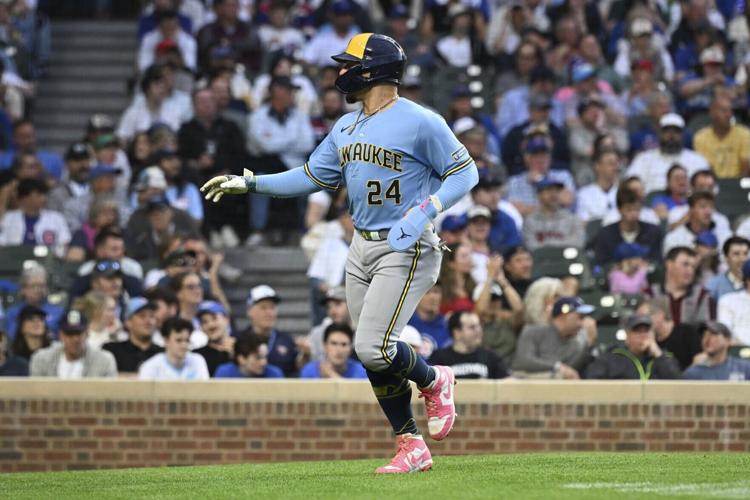 BASEBALL-MLB-CHC-MIL/