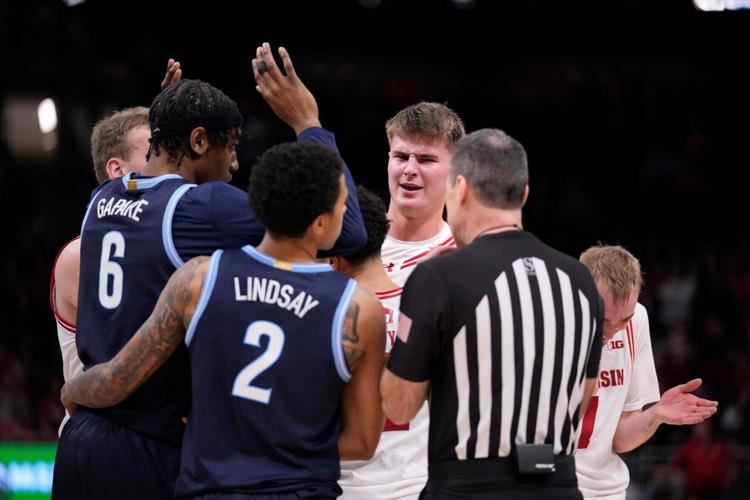Villanova Wisconsin Basketball