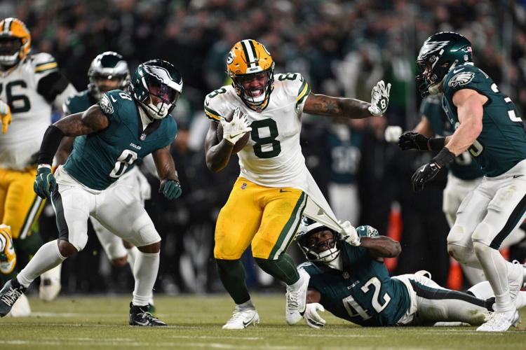 Packers secondary jump photo