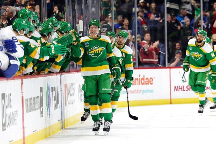 Maple Leafs Wild Hockey