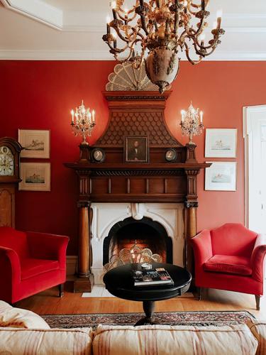 Maxwell Mansion parlor